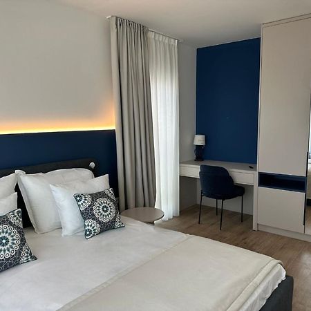 Apartments Dernaj Vir Exterior photo